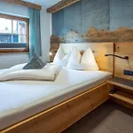 Gaestehaus Brantlhof Und In Guest house Going am Wilden Kaiser