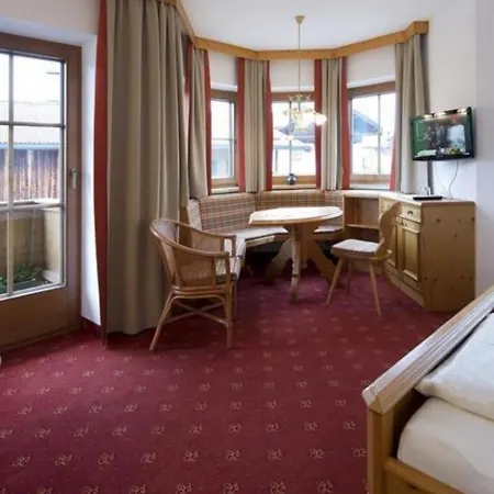 Brantlhof Und In Going am Wilden Kaiser