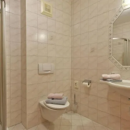 Gaestehaus Brantlhof Und In