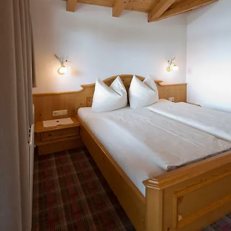 Pensionat Gaestehaus Brantlhof Und In