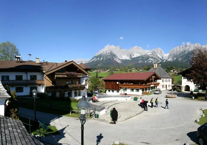 Gaestehaus Brantlhof Und In Maison d'hôtes