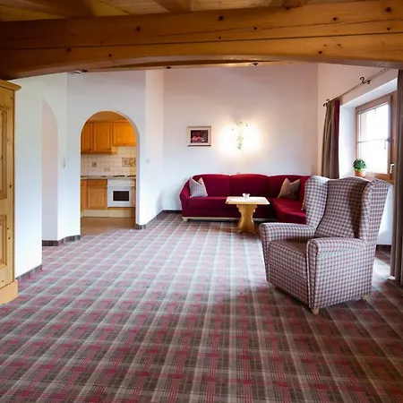 Gaestehaus Brantlhof Und In Affittacamere